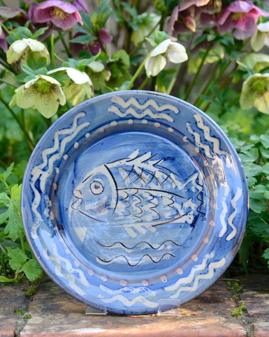 Sgraffito Tableware
