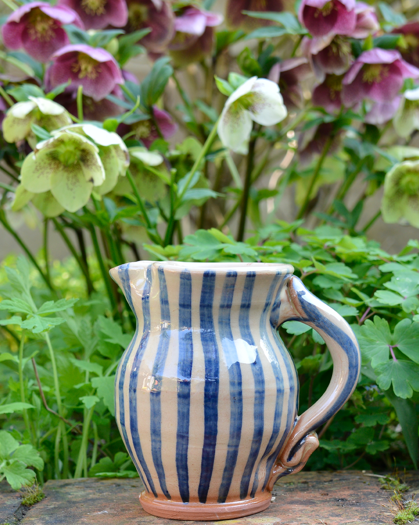 Sgraffito Tableware